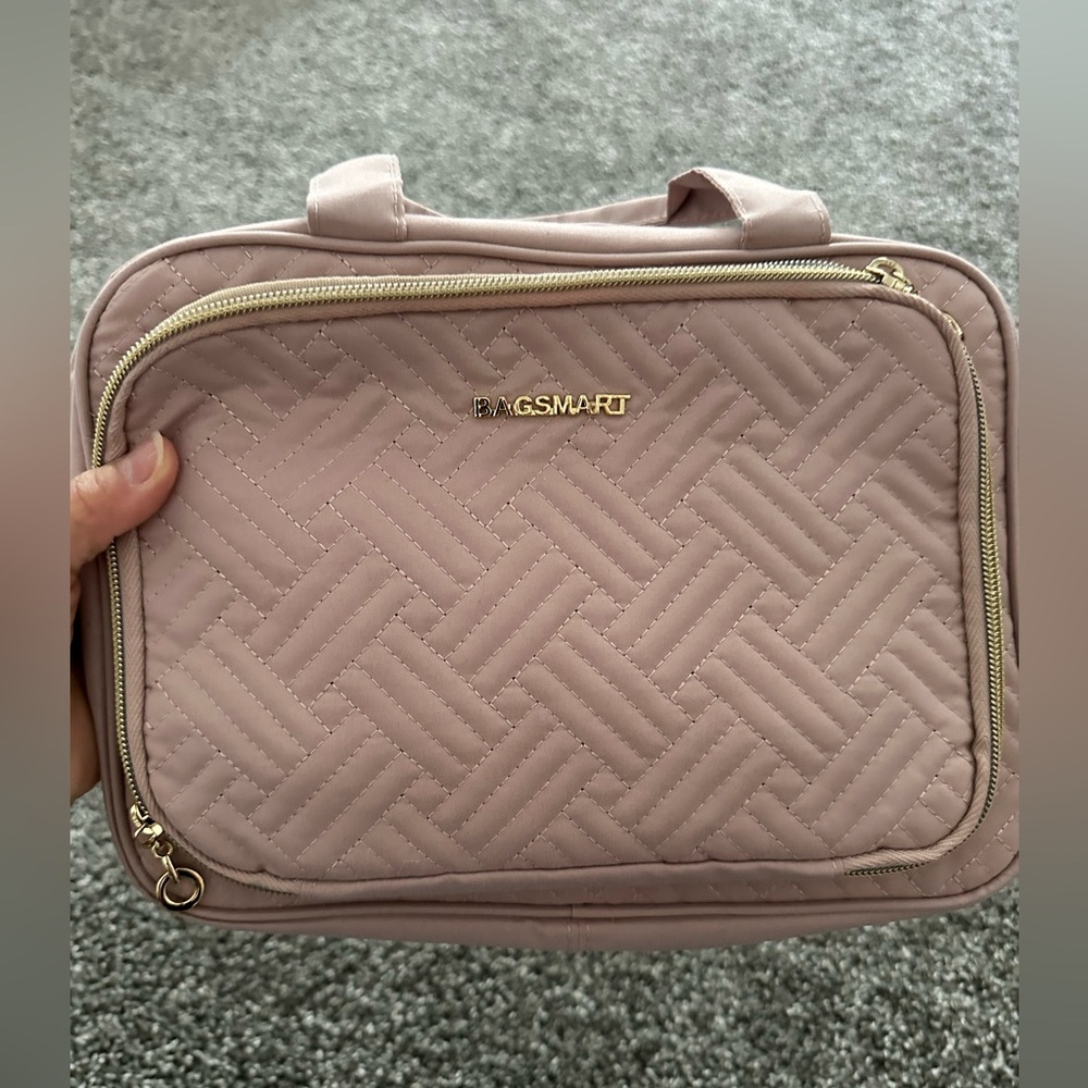 BAGSMART - Quilted Pink Travel Bag